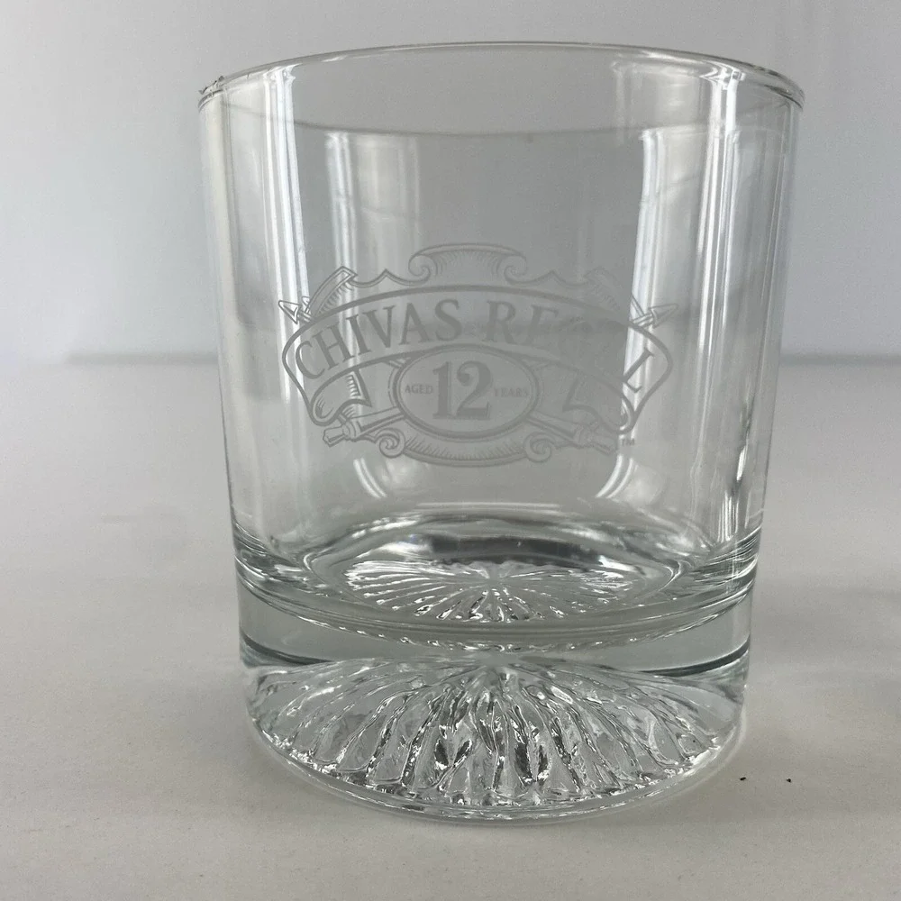 2 Chivas Regal Whisky Aged 12 Years Starburst Bottoms Bar Rocks‎ Glasses
